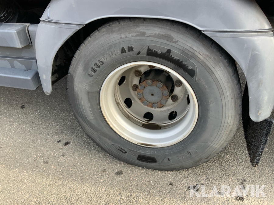Kranbil Mercedes-Benz Atego 1627