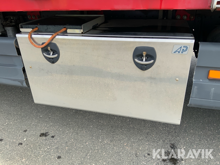 Kranbil Mercedes-Benz Atego 1627
