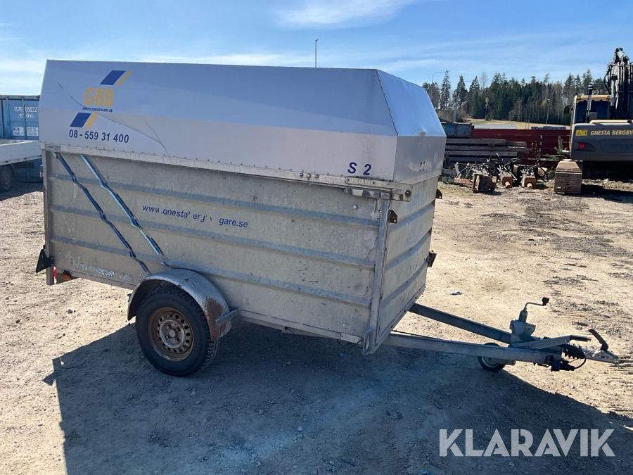 Personbilssläp Igass 1000 med aluminiumkåpa