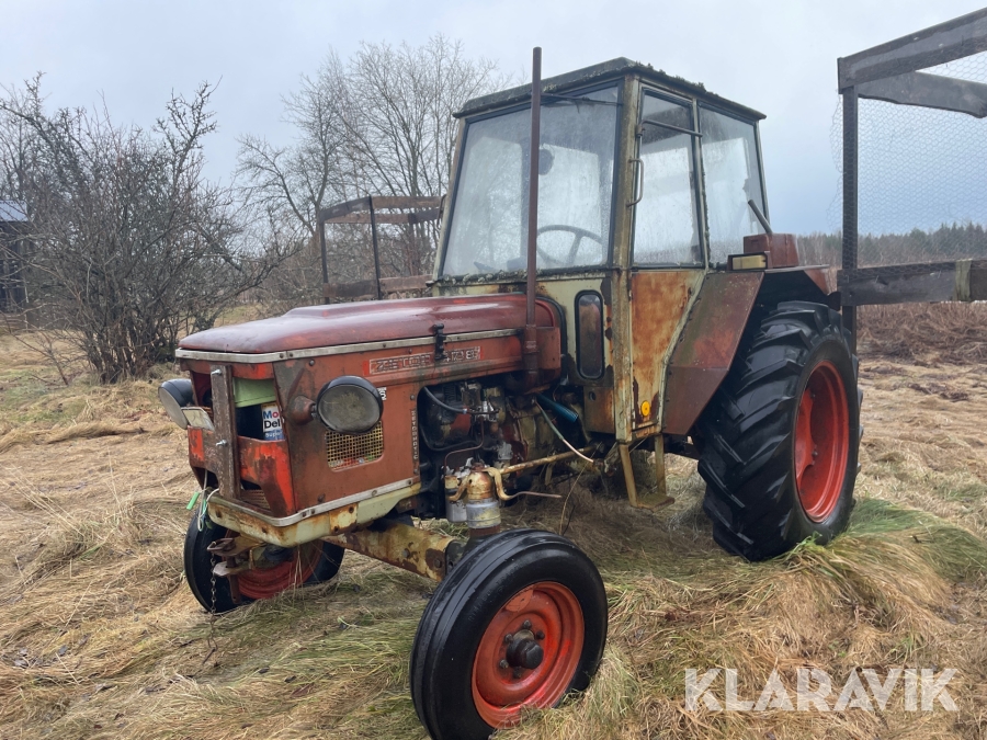 Traktor Zetor 4718