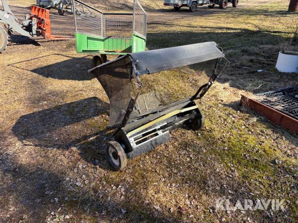 Gräs/lövuppsamlare