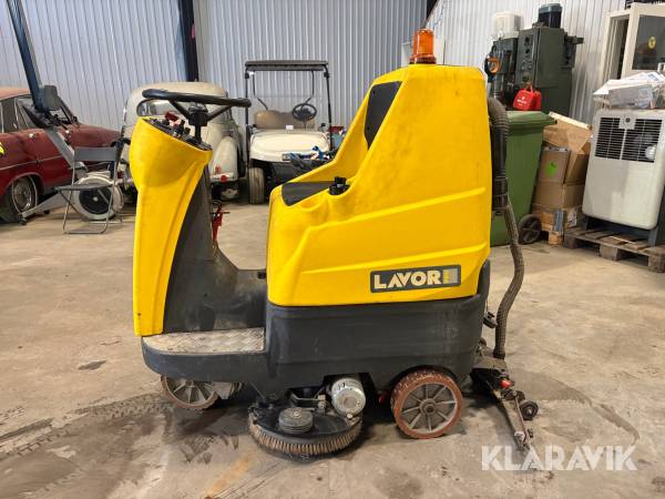 Skurmaskin Lavor Pro SCL Comfort XS 82 UP endast 15 h