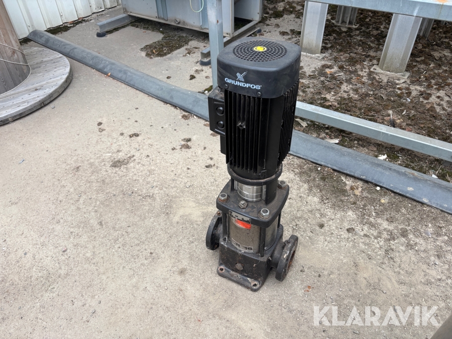 Vertikalpump Grundfos CR 16 16m3/ timman