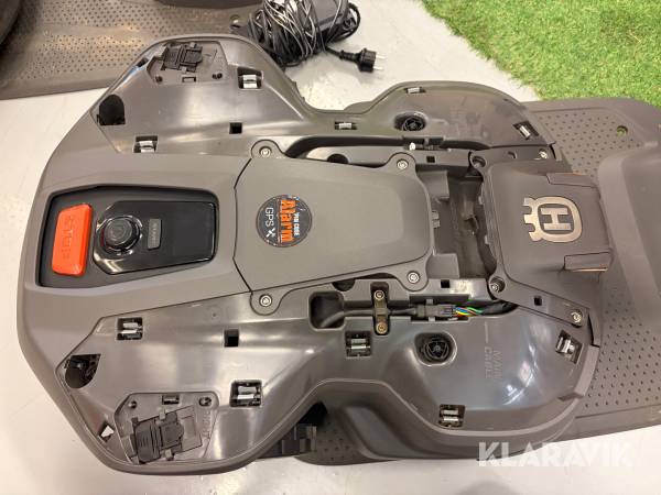 Gräsklippare Husqvarna Auto Mower 320 Nera