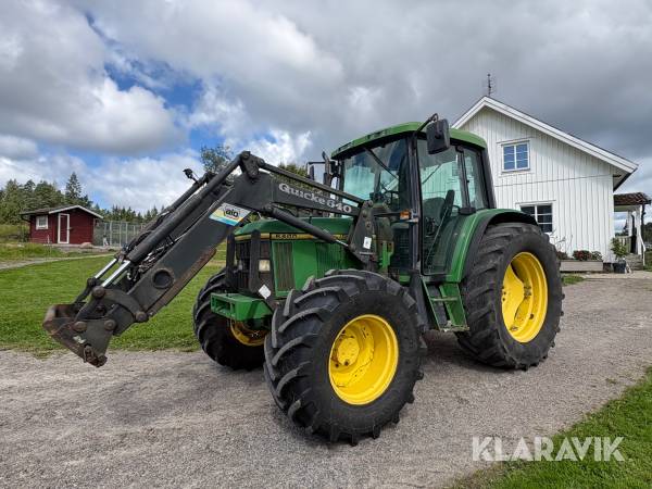 Traktor John Deere 6400