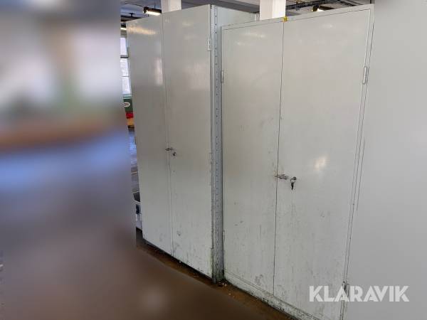 Plåtskåp 2st
