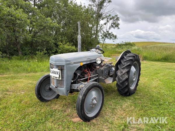 Veterantraktor Ferguson TE20 (Continental) TE 46776