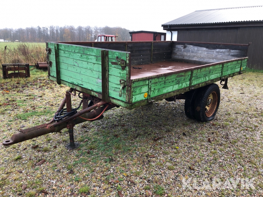 Påhängsvagn med sidotipp