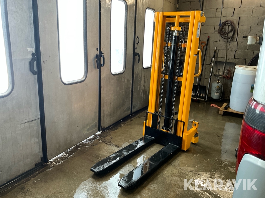 Manuell staplare Intra SFH1025