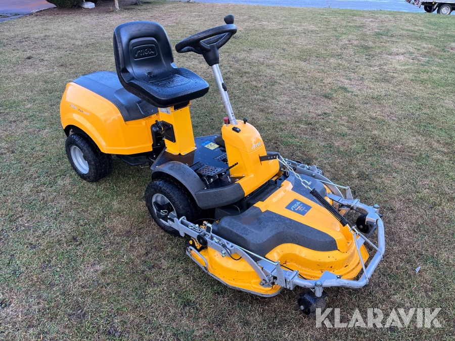 Åkgräsklippare Stiga Park 320 PW med Combi 100 QF klippbord