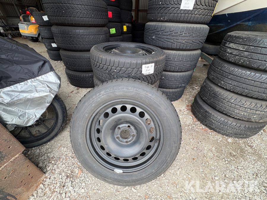 Däck och fälg Bridgestone Blizzak Året runt-däck
