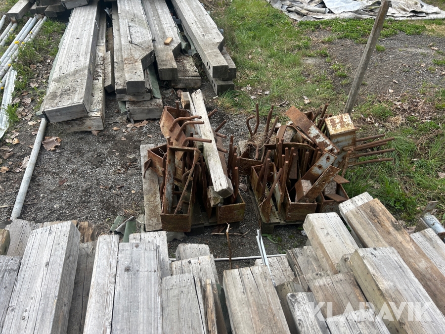 Limträ stomme 25x42x12 m ridhus Töreboda Limträ