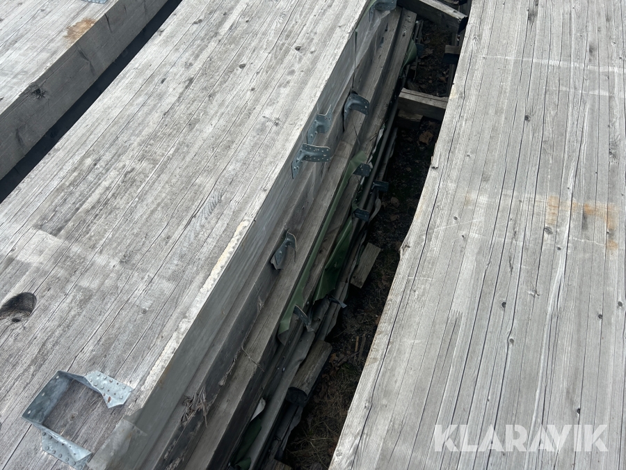 Limträ stomme 25x42x12 m ridhus Töreboda Limträ