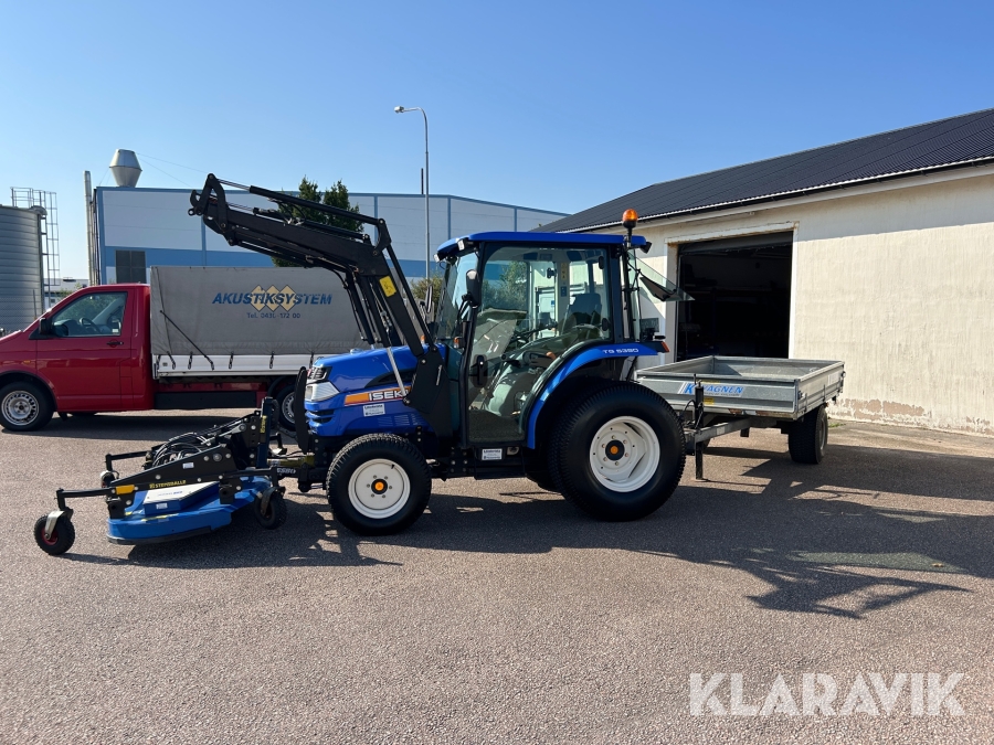 Traktor ISEKI TG 5390 med frontlastare,  vagn, klippagregat, plog och sandspridare