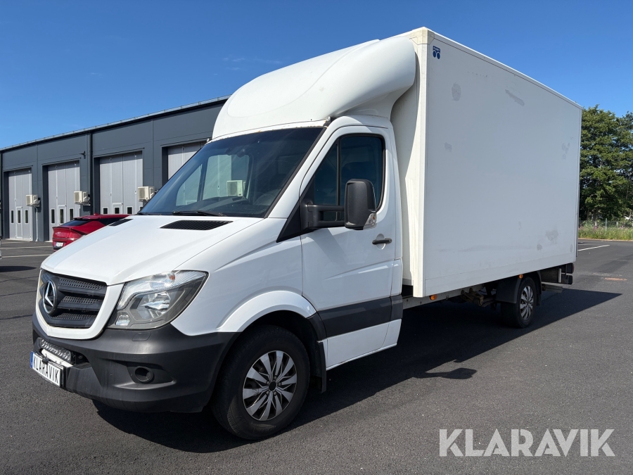 Mercedes-Benz Sprinter 906 med bakgavellyft