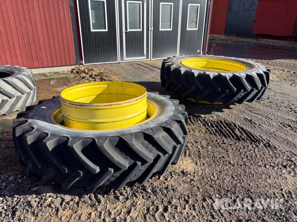 Dubbelmontage BKT 520/85R50 1 par