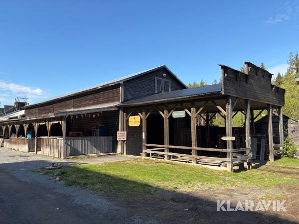 Maskinhall / kallförråd