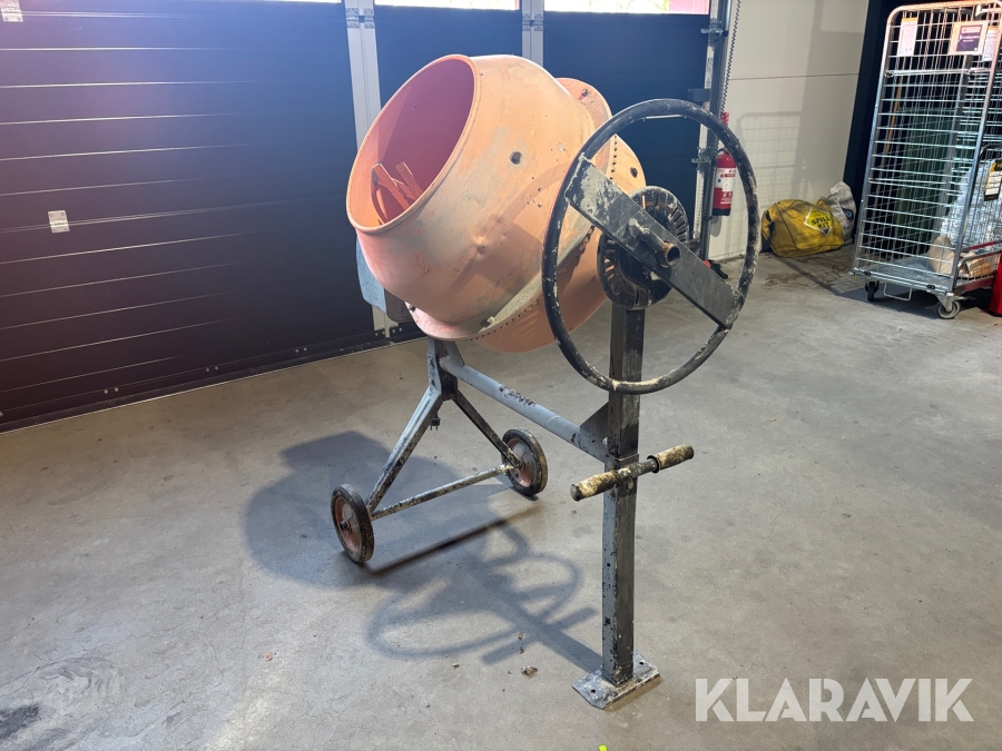 Cementblandare Biltema 125 liter