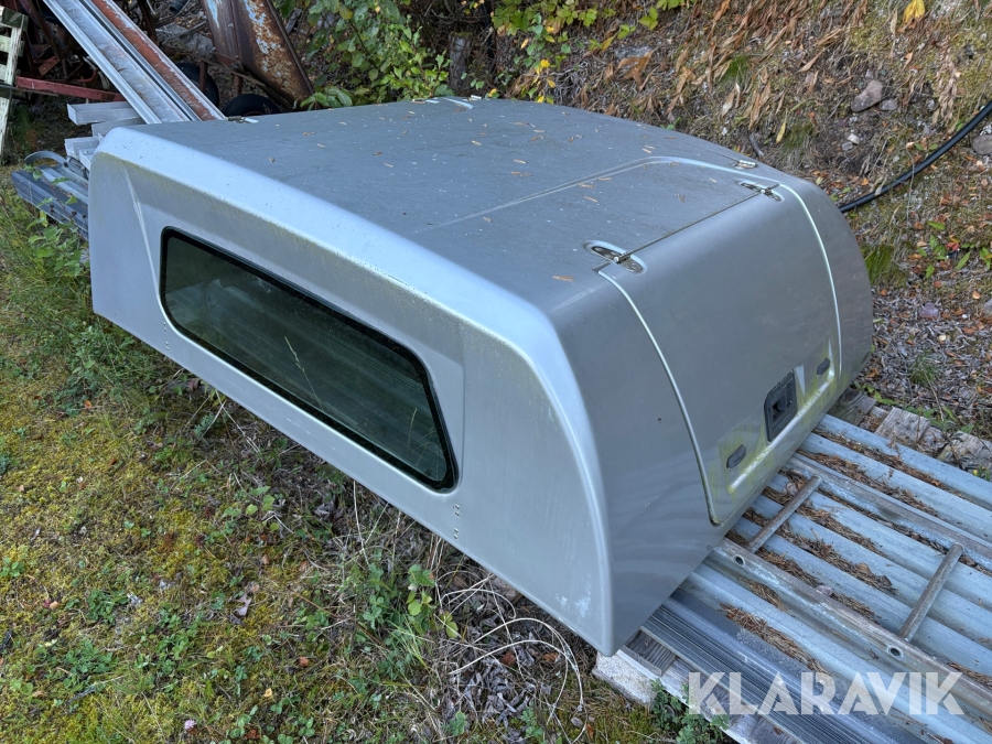 Kåpa Vindic Exclusive Line Navara