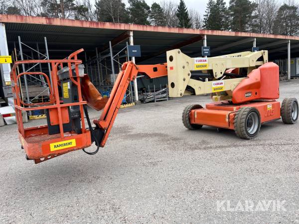 Vikbomslift JLG E450AJ