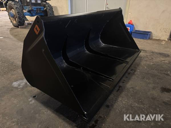 Lättmaterialskopa Ålö / Quicke 220 vs 2200mm SMS/ Trima