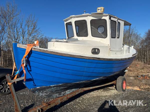 Hyttbåt med Volvo Penta MD2