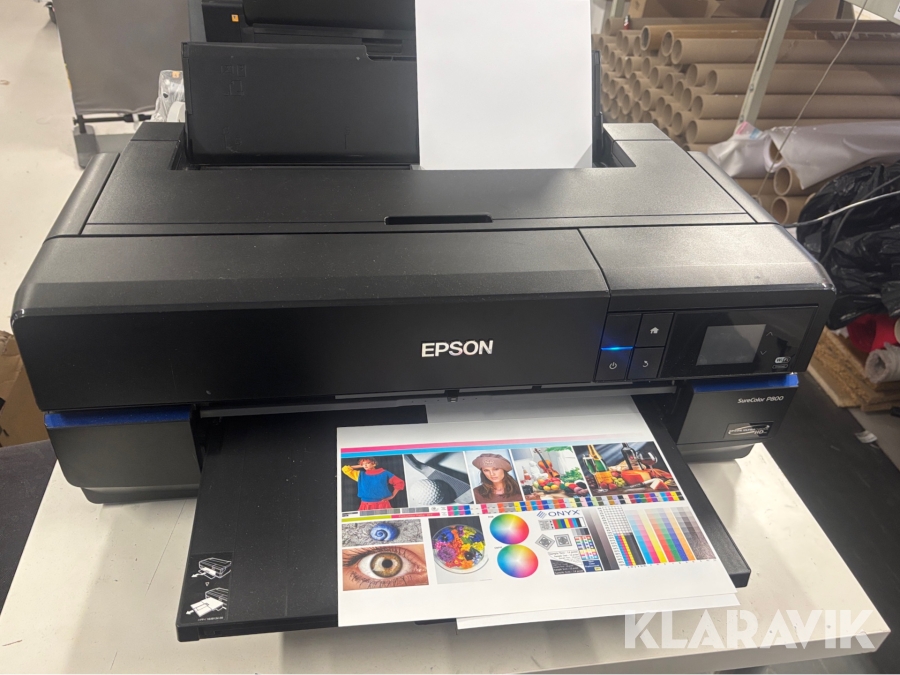 Fotoskrivare Epson SureColor P800 K141A med 8 färger