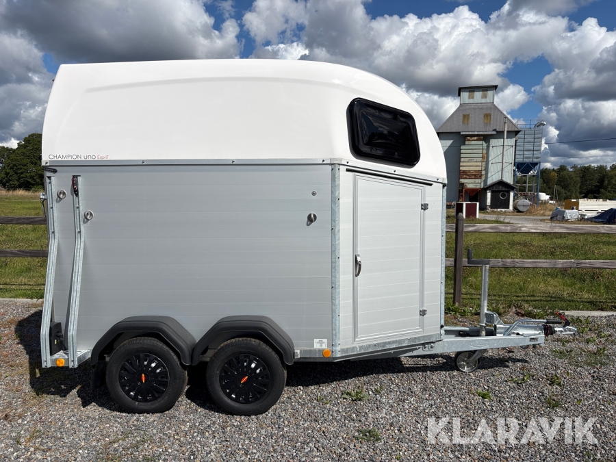 Hästtransport Böckmann Champion Uno Esprit