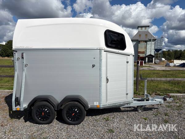 Hästtransport Böckmann Champion Uno Esprit
