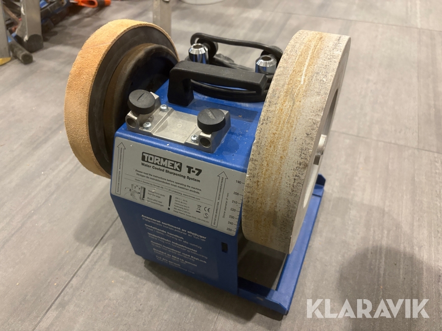 Parti med slipmaskiner Tormek Och Kef T-7 / Slibex 150