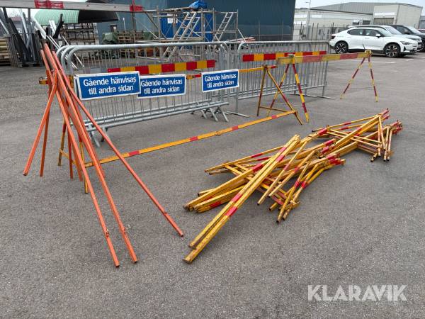 Kravallstaket avstängnings bockar