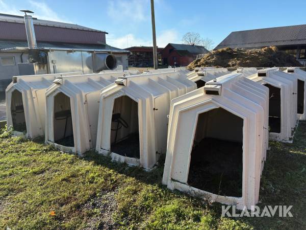 Kalvhydda 10st med förgård