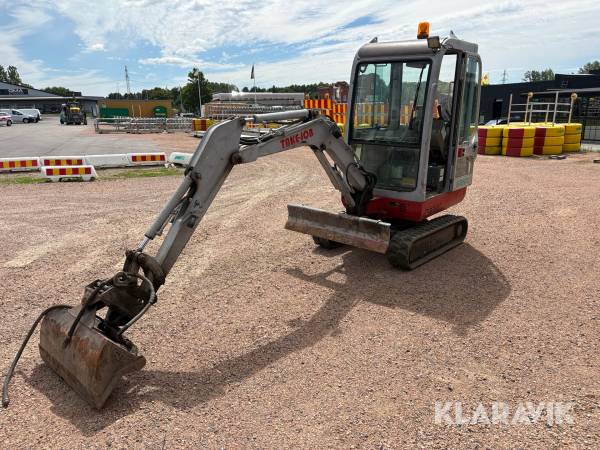 Grävmaskin Takeuchi TB016