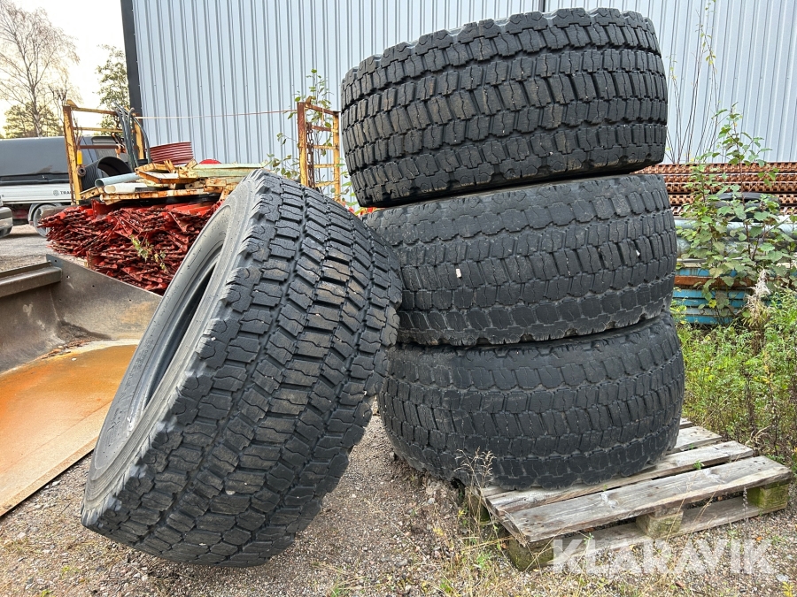 Entreprenaddäck Bridgestone V-steel Snow Wedge