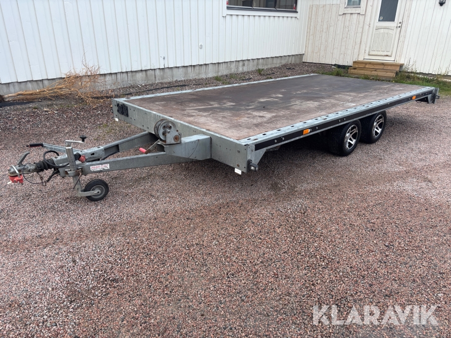 Personbilssläp Martz 2700kg med ramper
