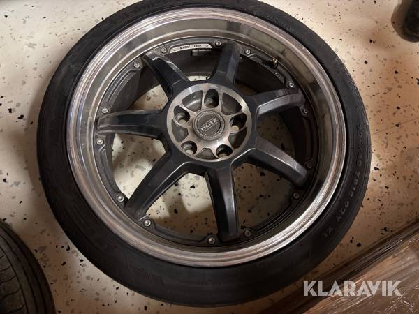 Kompletta Hjul till Caddy 225/40 R18  4st