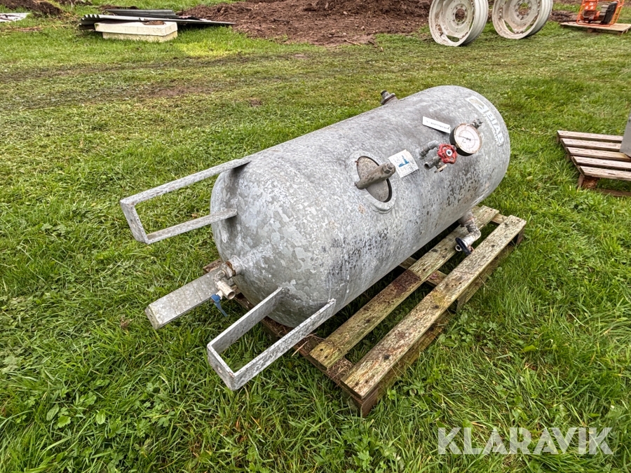 Tryckluftstank Gävle halvan tryckkärl AB - 300L