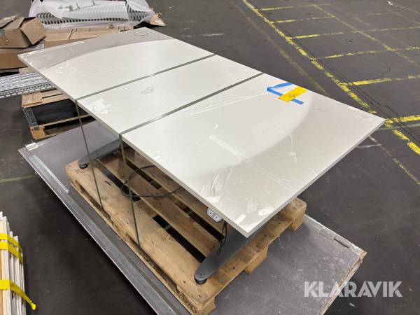 Skrivbord elektrisk höj/sänkbart