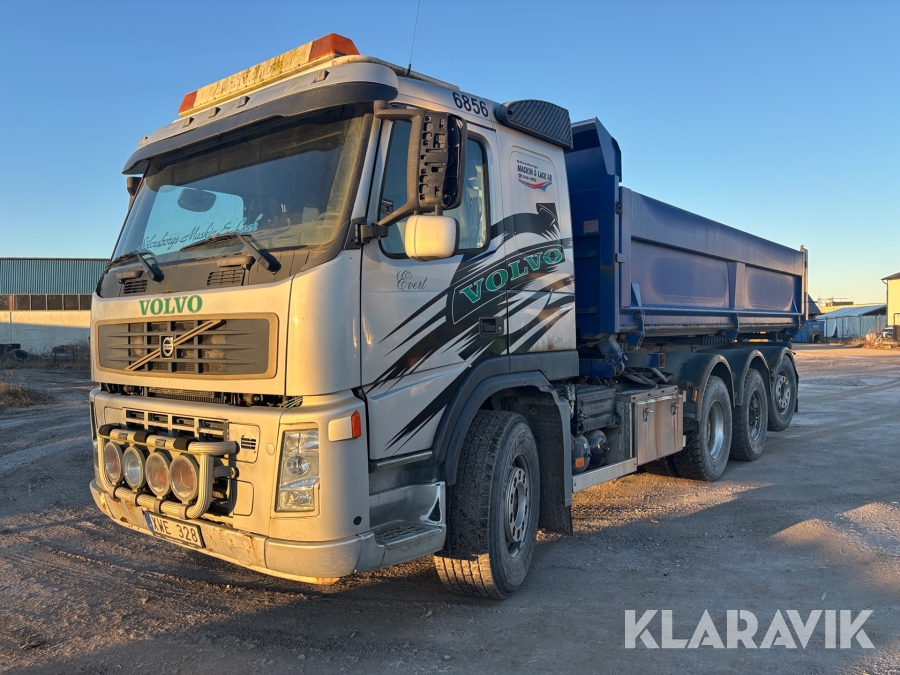 Tippbil Volvo FH12 med Cameleont