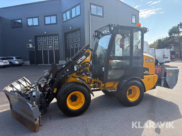 Hjullastare JCB 403 Plus med vikplog & sandspridare