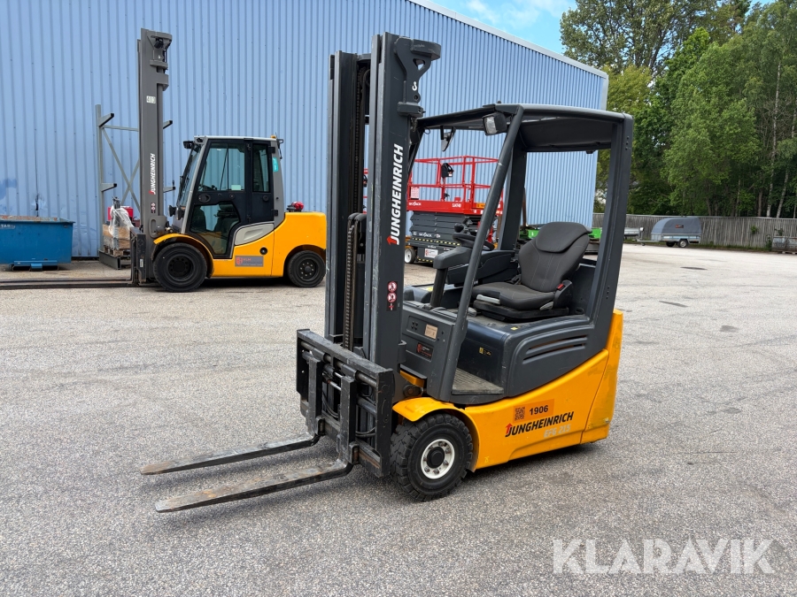 Truck Jungheinrich EFG215