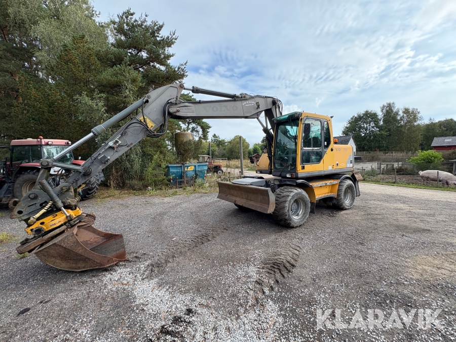 Grävmaskin Volvo EW160B med redskap