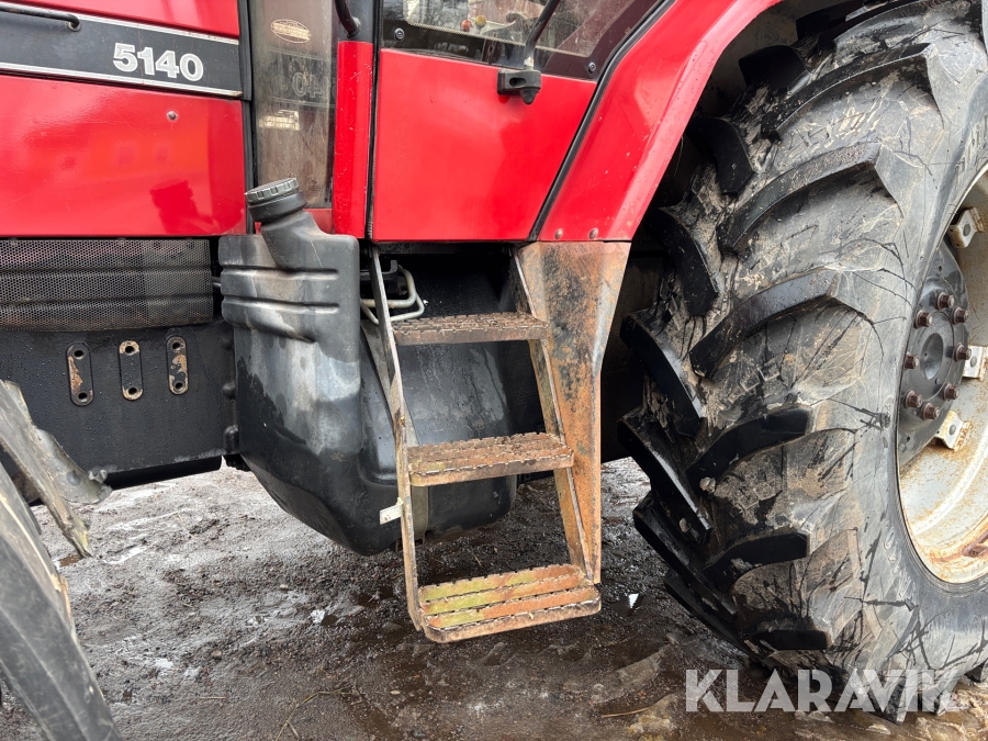 Traktor Case 5140