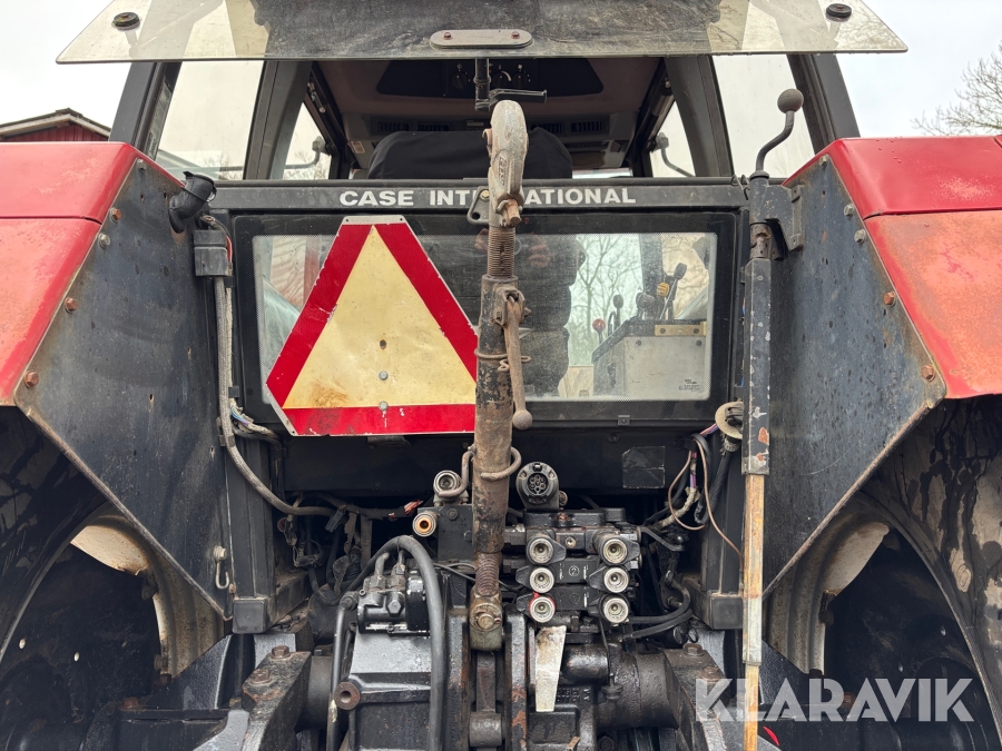 Traktor Case 5140