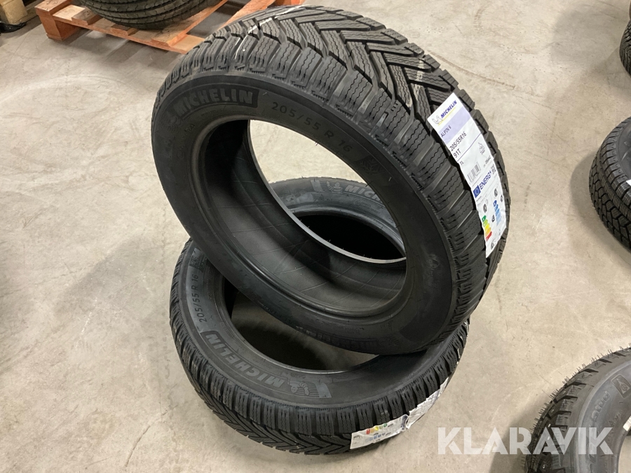Personbilsdäck/Friktion Michelin Alpin 6 205/55R16 2st (nya)