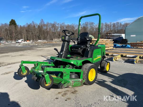 Åkgräsklippare John Deere 1445 4WD