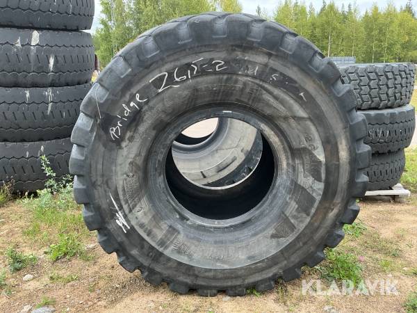 Entreprenaddäck Bridgestone 26.5R25 1st