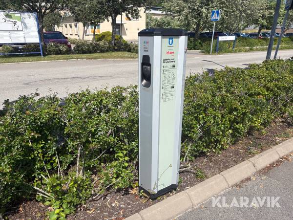 Laddningsstationer Garo LS4 med totalt 28 laddplatser