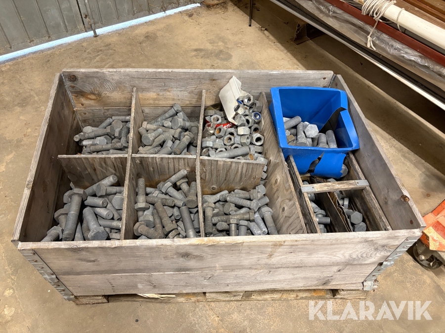 Bult & muttrar olika dimensioner & storlekar