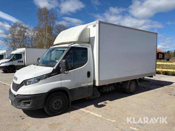 Lastbil Iveco Daily 35-NP 3.0 CNG med Bakgavellyft